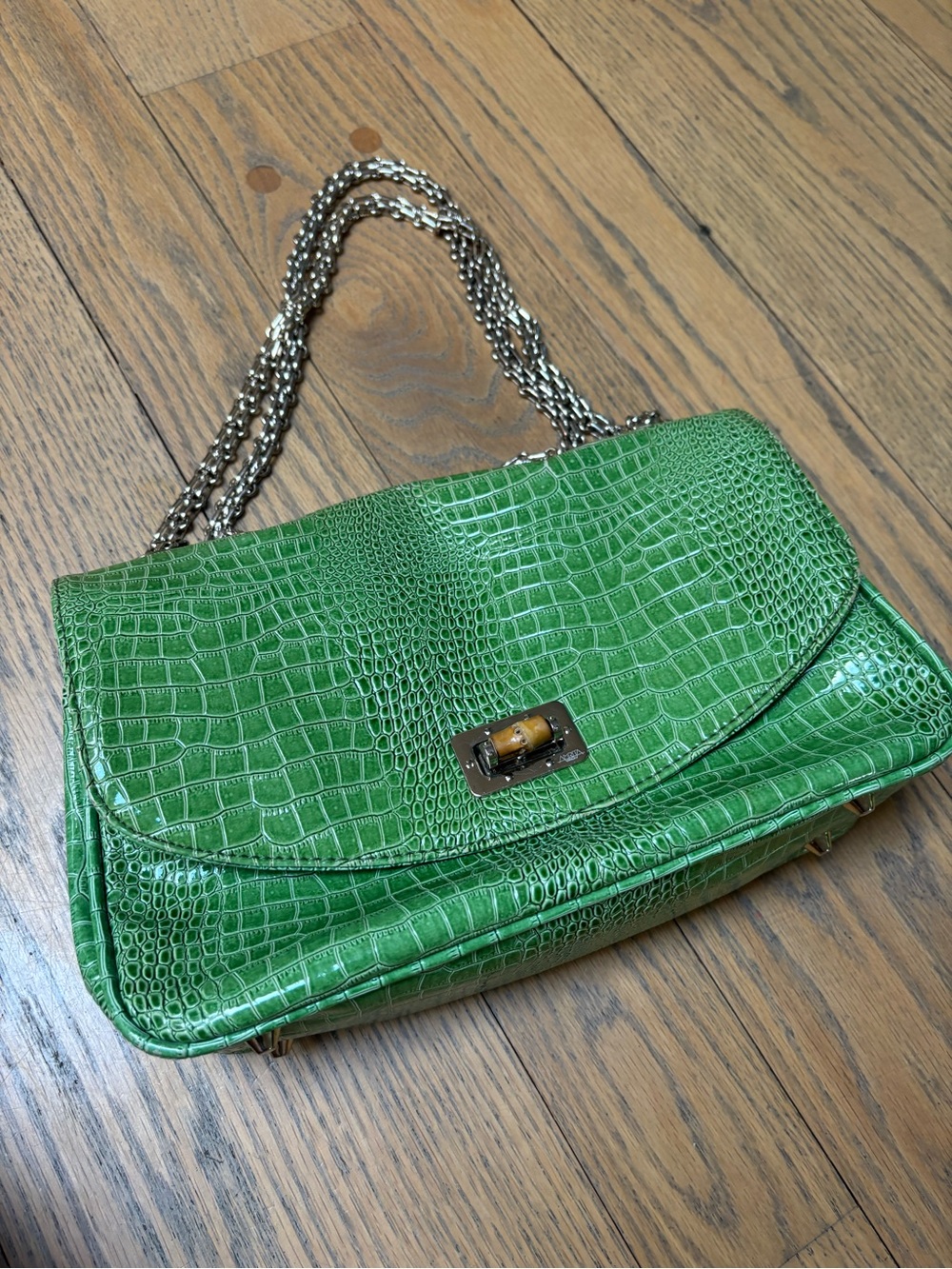 Amrita Singh Green Croc-Embossed Chain Shoulder Bag